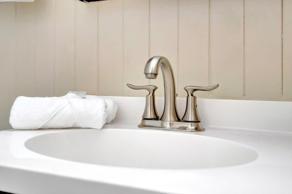 Stones Throw Beachside Bungalow #1 On The Beach Clearwater Beach Ngoại thất bức ảnh